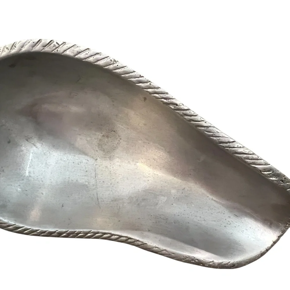 Vintage Pewter Gravy‎ Boat Bow